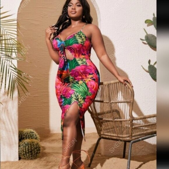 Shein Dress - Picture 1 of 6